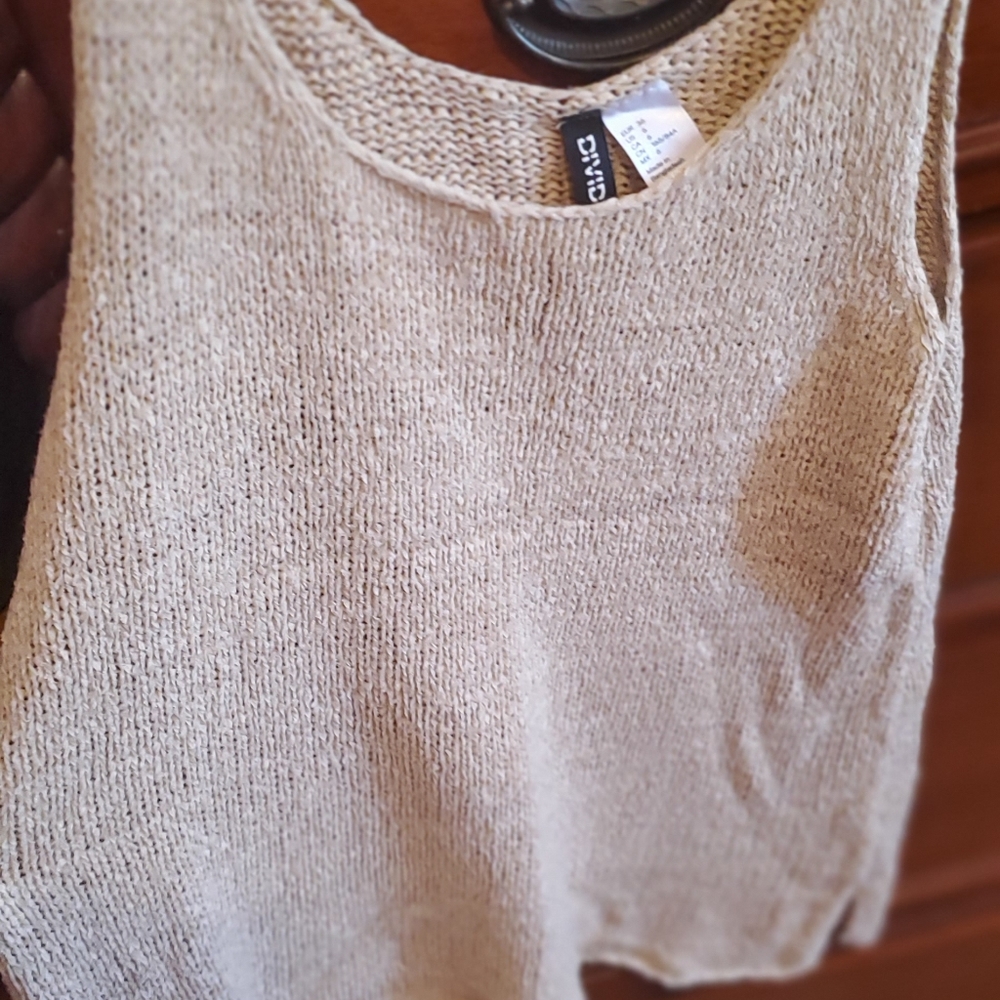 H & M Rattan style shirt